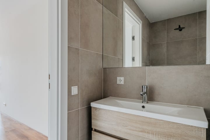 Photo 13 of Koningsweg 71-E