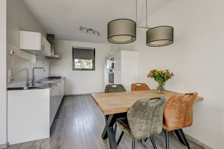 Foto 11 van Waterpas 22