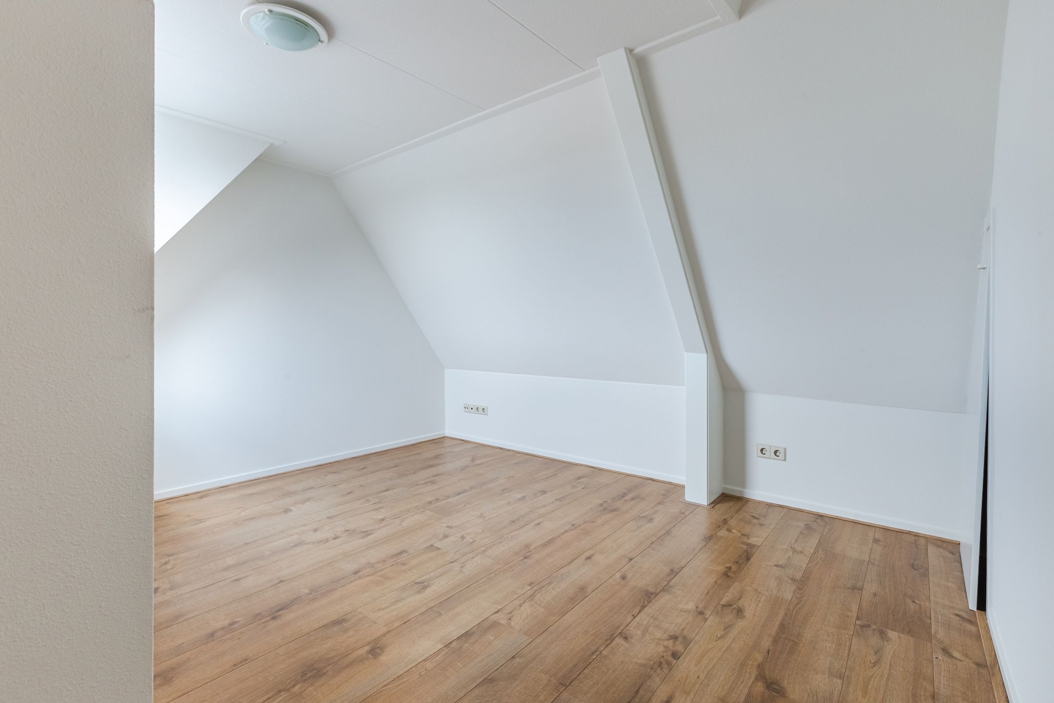 Foto 36 van Kerkweg 1