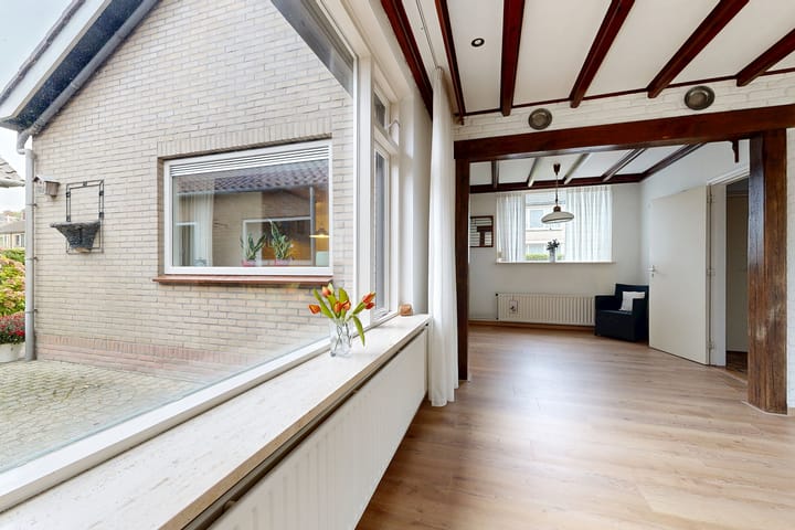 Foto 19 van Oudlandstraat 28