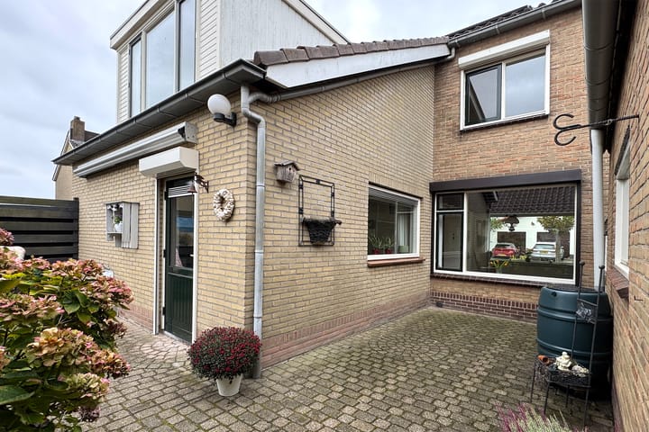 Foto 59 van Oudlandstraat 28