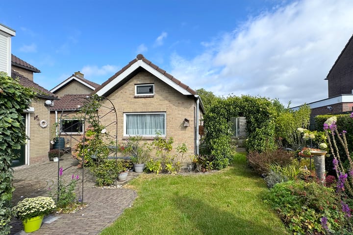 Foto 60 van Oudlandstraat 28