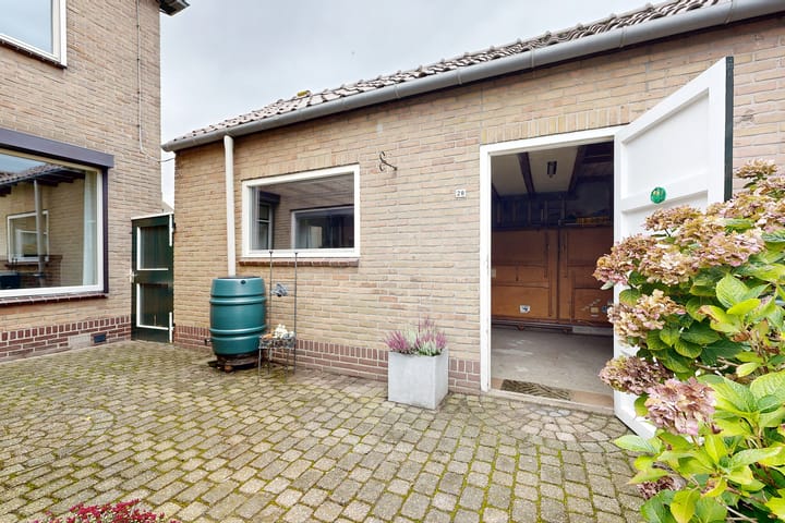 Foto 62 van Oudlandstraat 28