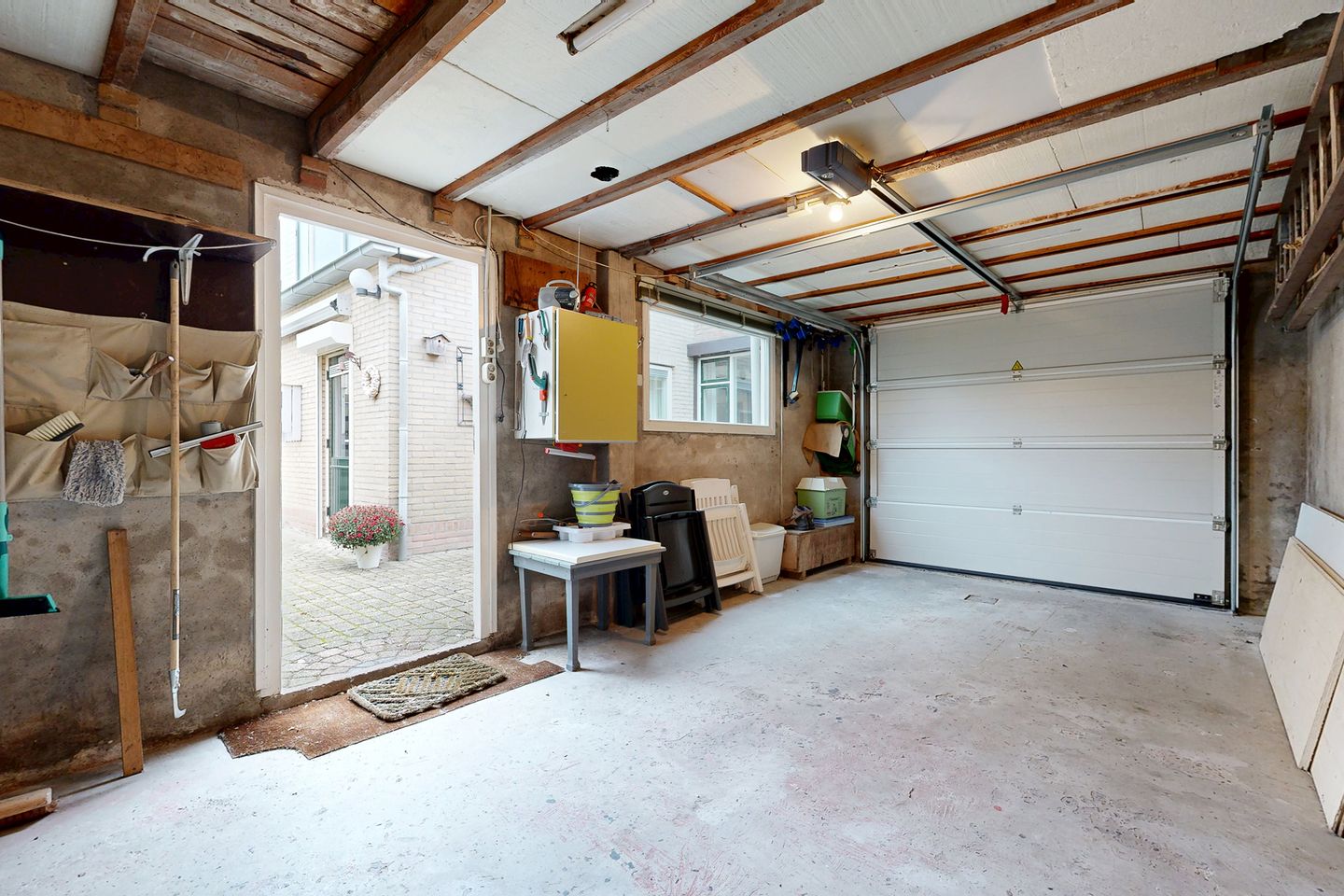 Foto 64 van Oudlandstraat 28