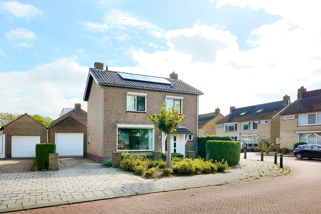 Foto 71 van Oudlandstraat 28