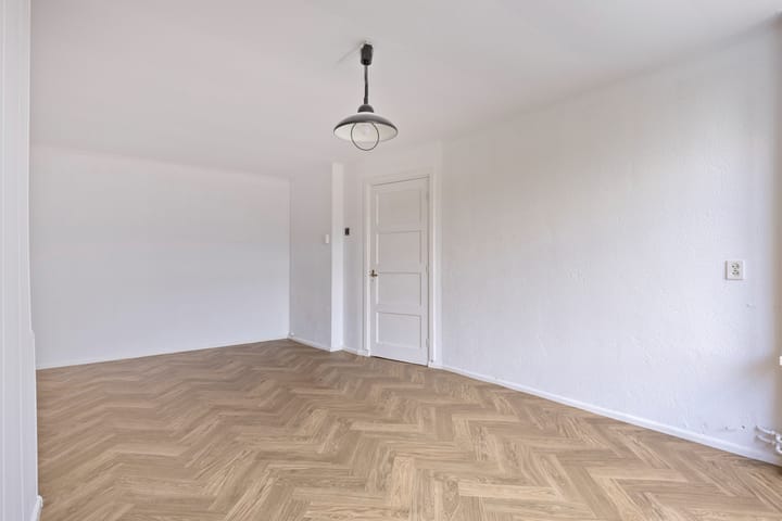 Foto 10 van Nunspeetlaan 254