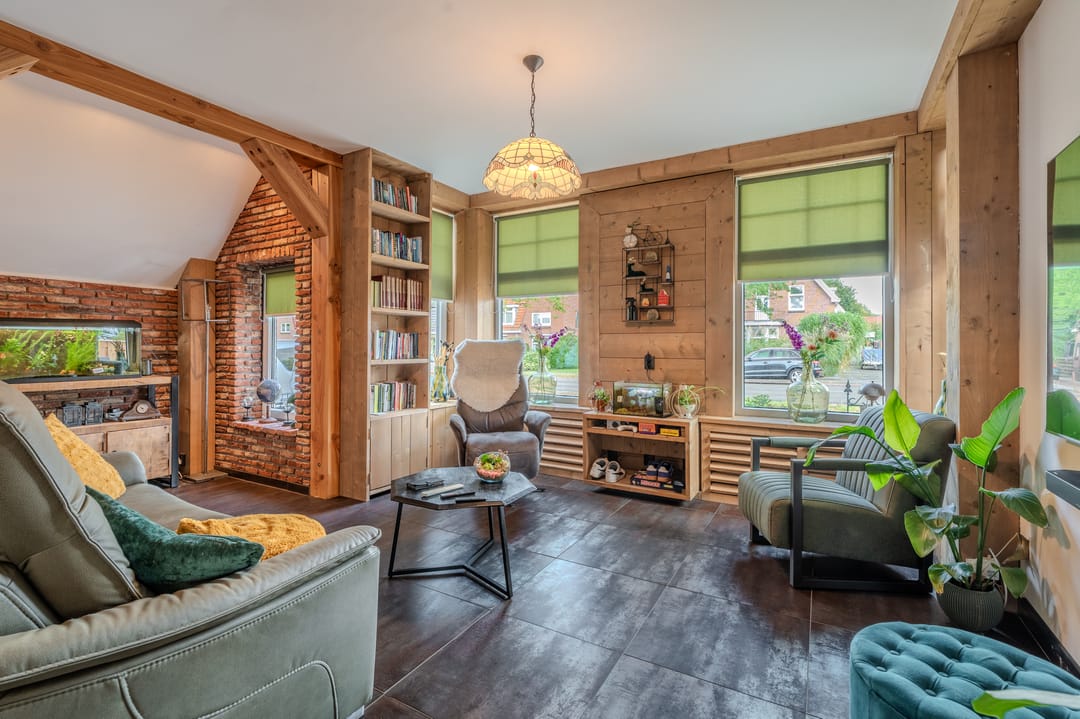 Photo 2 of Burgemeester Mr. H.J. Engelkens-laan 6