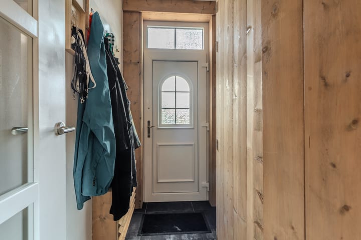 Foto 7 van Burgemeester Mr. H.J. Engelkens-laan 6