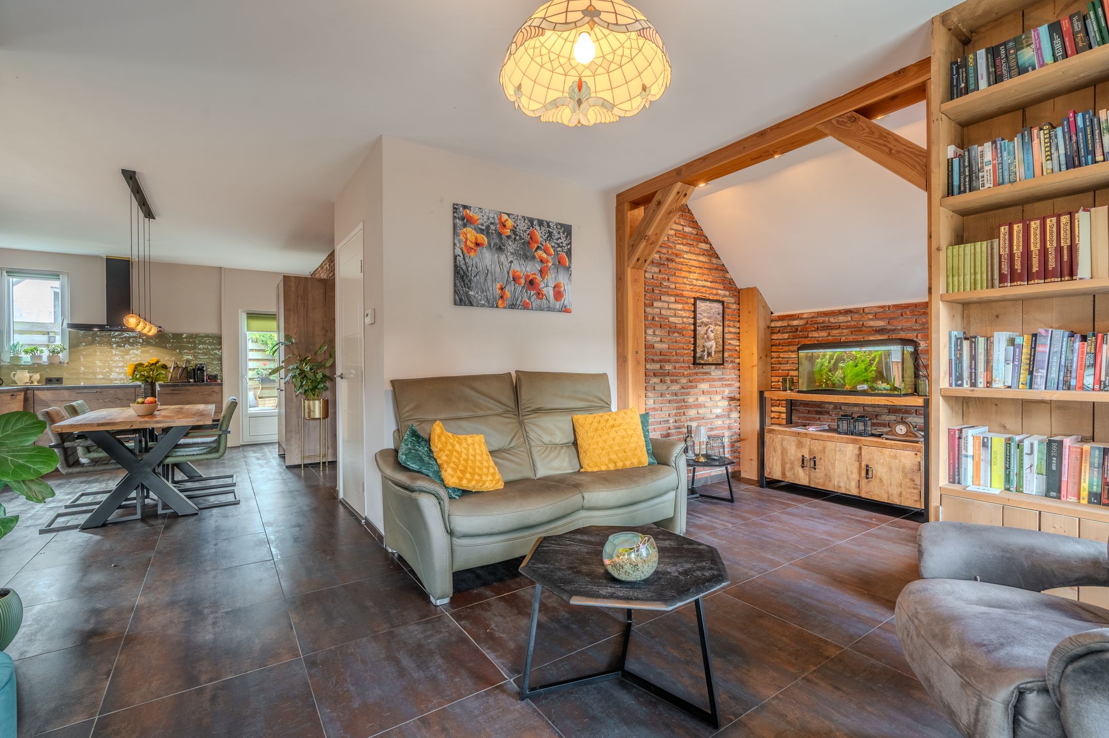 Photo 15 of Burgemeester Mr. H.J. Engelkens-laan 6