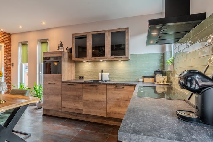 Foto 18 van Burgemeester Mr. H.J. Engelkens-laan 6