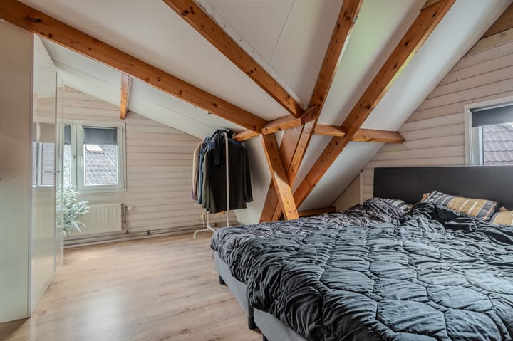 Foto 28 van Burgemeester Mr. H.J. Engelkens-laan 6