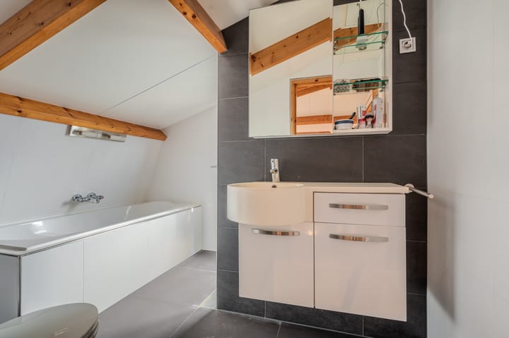 Foto 31 van Burgemeester Mr. H.J. Engelkens-laan 6