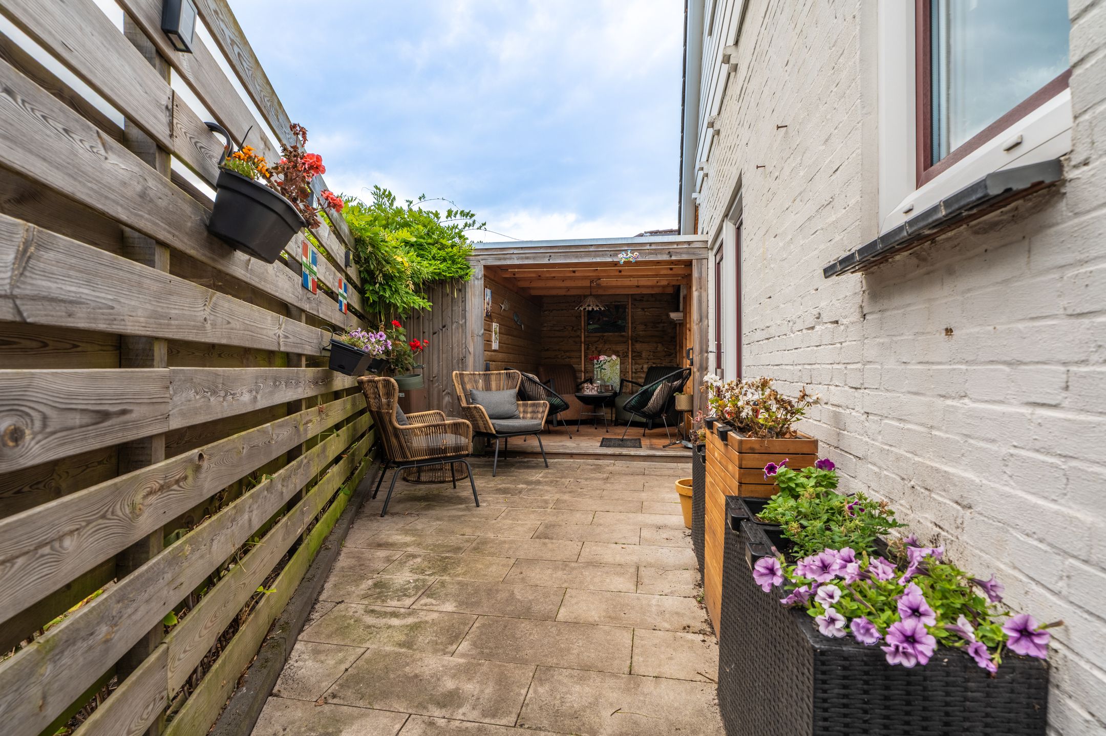 Photo 39 of Burgemeester Mr. H.J. Engelkens-laan 6