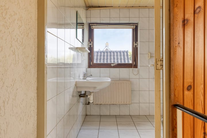 Foto 23 van Meester van Coothstraat 21-A