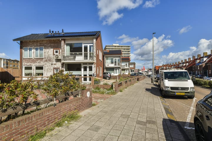 Foto 27 van Burgemeester Engelbertsstraat 13-RD