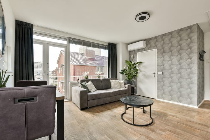 Foto 8 van Burgemeester Engelbertsstraat 13-RD