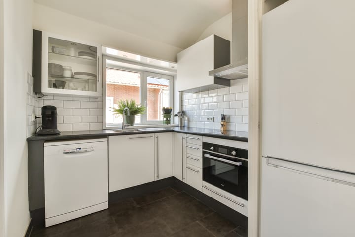 Foto 9 van Burgemeester Engelbertsstraat 13-RD