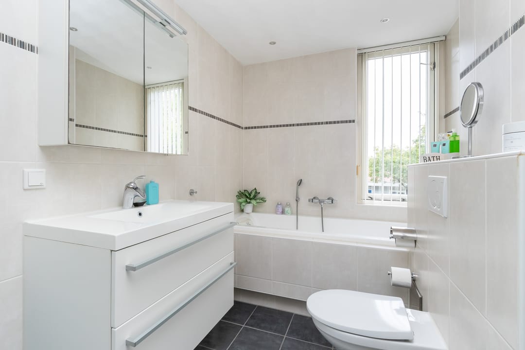 Photo 23 of Eduard van Beinumstraat 53