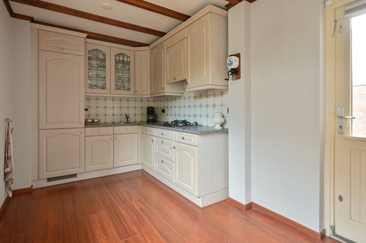 Foto 10 van Wijkamplaan 64