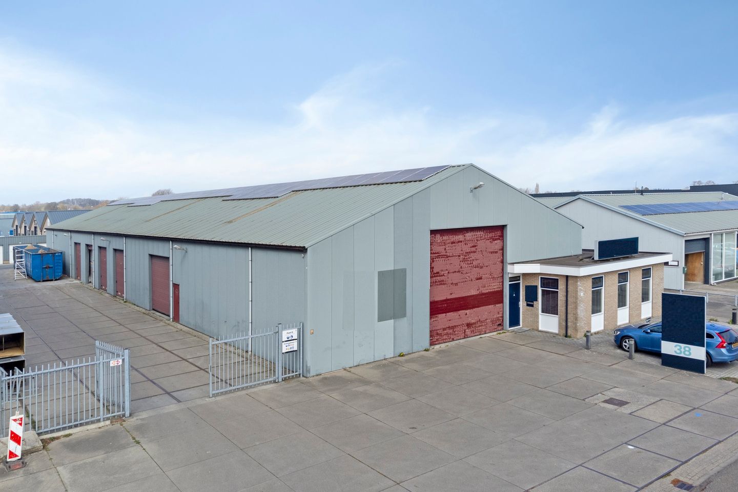 View photo 3 of Dolderweg 38