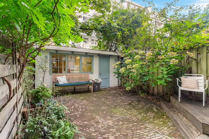 Photo 2 of Wilhelminastraat 47-H