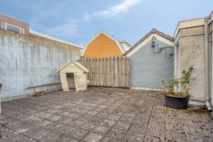 Foto 16 van Baanstraat 2