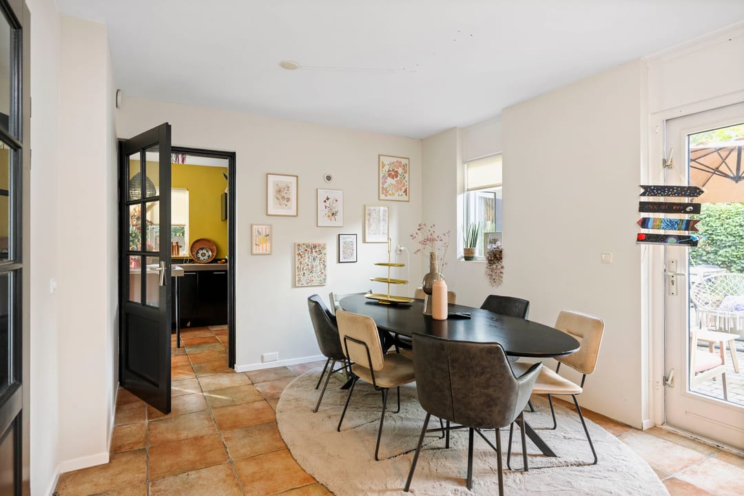 Photo 7 of Bernard Zweersstraat 23