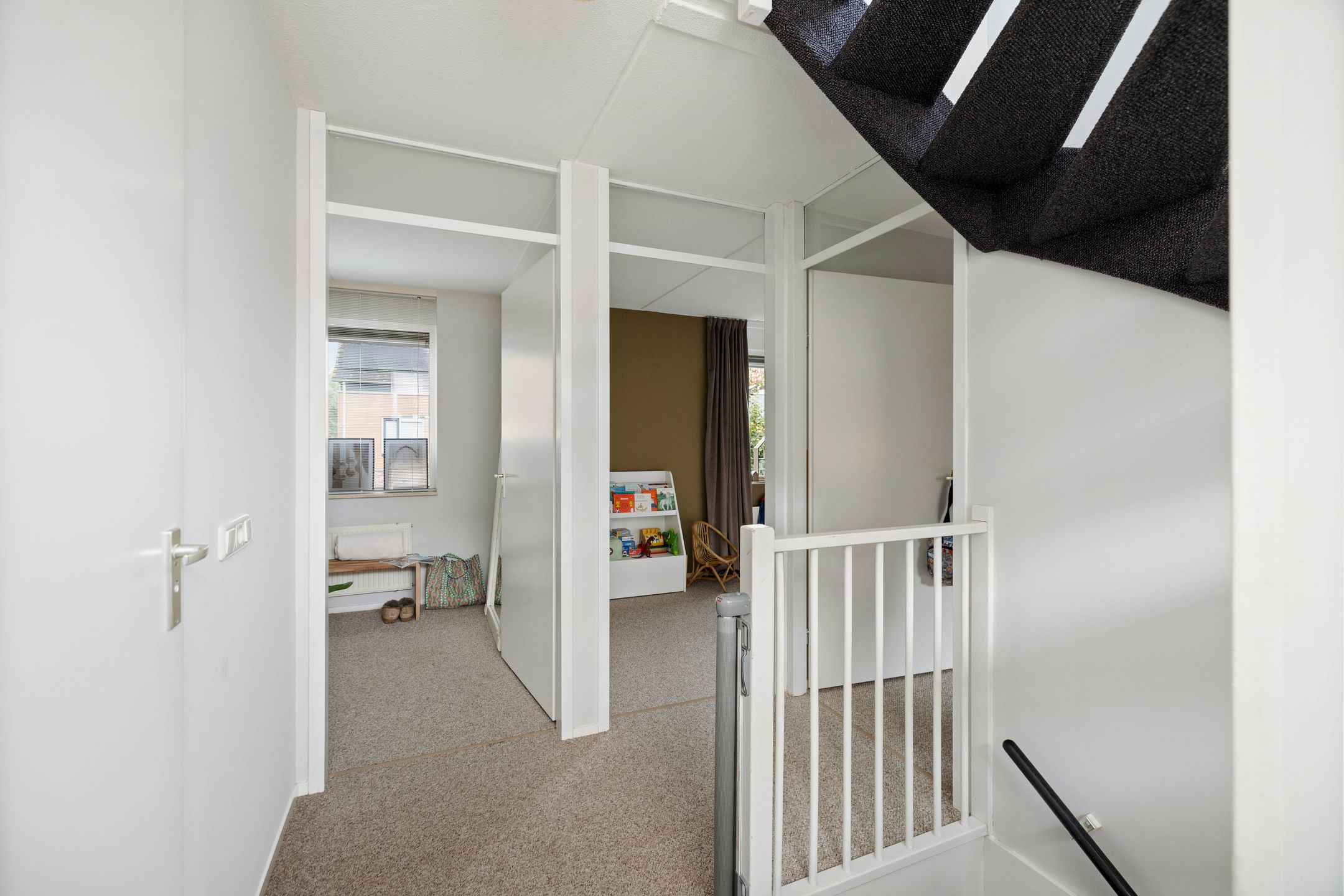 Photo 15 of Bernard Zweersstraat 23