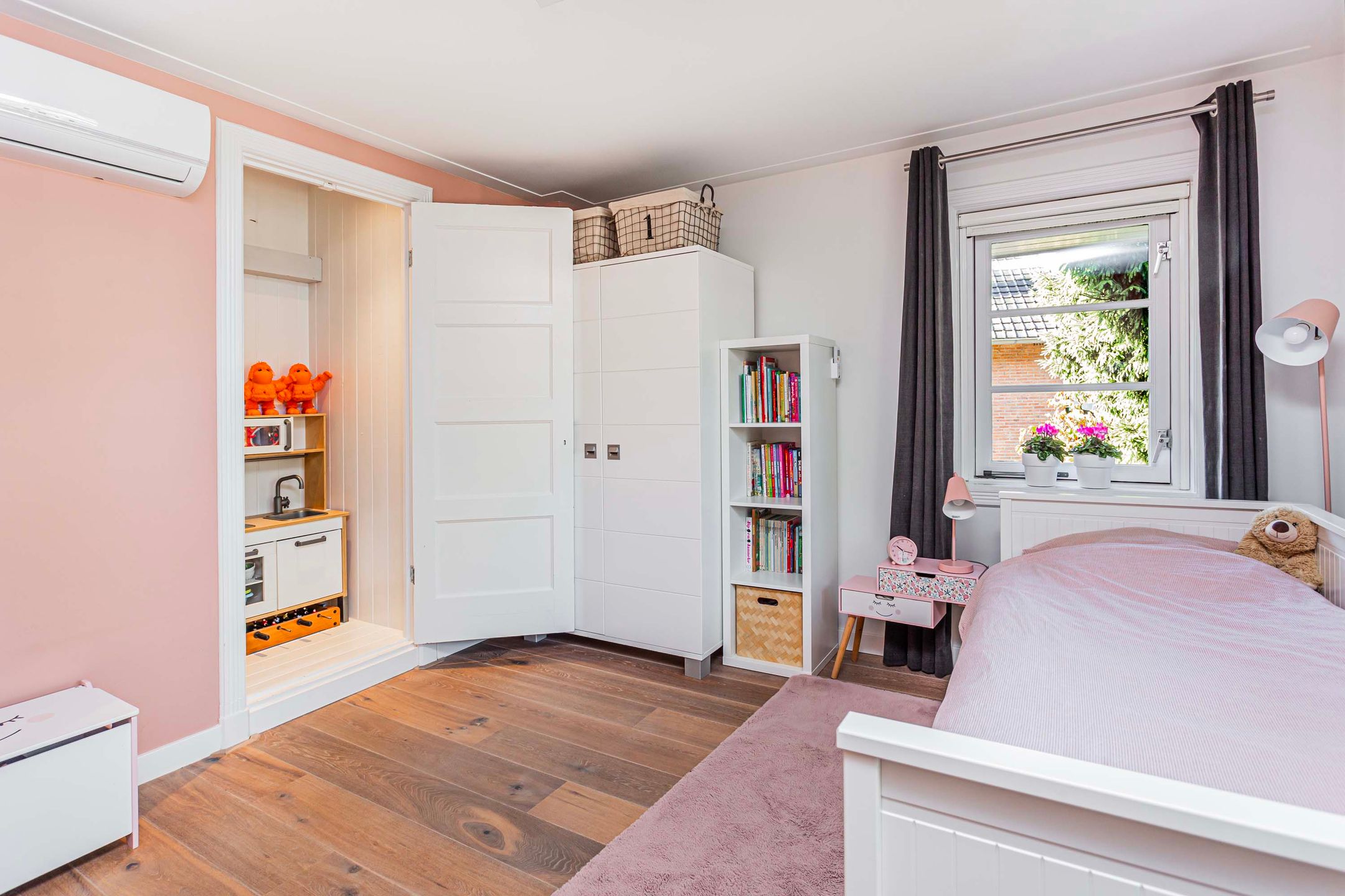 Foto 45 van Parklaan 19