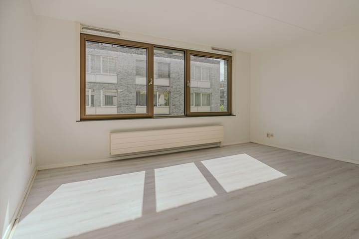 Photo 18 of Andreasplein 55