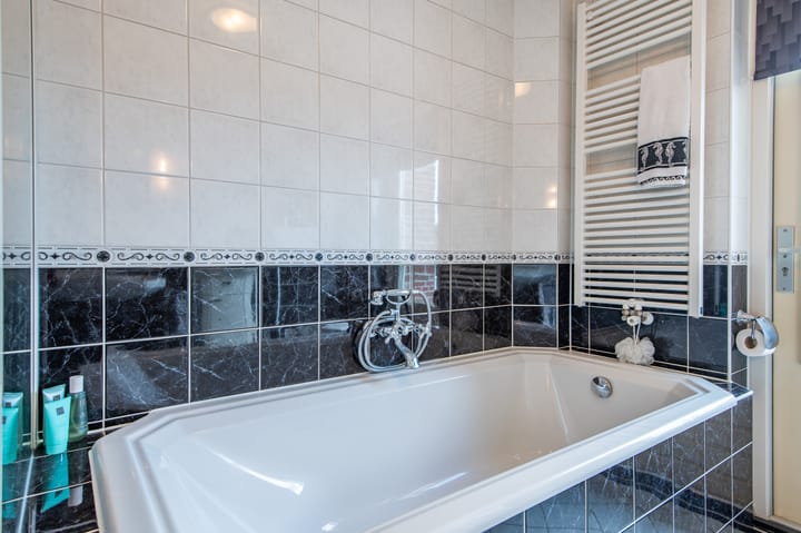 Photo 39 of Lisserdijk 30