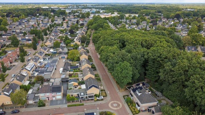 Foto 3 van Mgr de Haasstraat 8