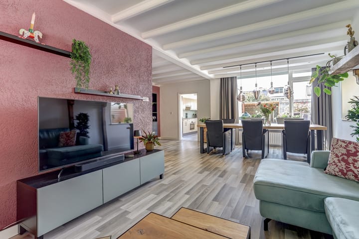 Foto 8 van Mgr de Haasstraat 8