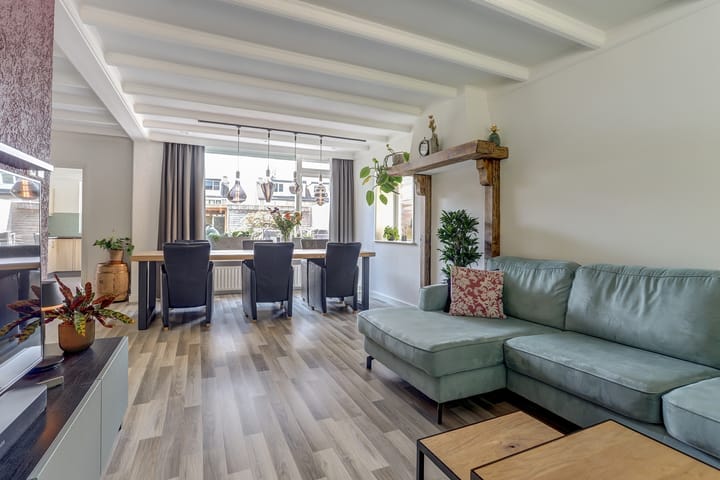 Foto 9 van Mgr de Haasstraat 8