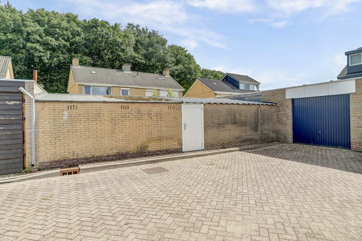 Foto 38 van Mgr de Haasstraat 8