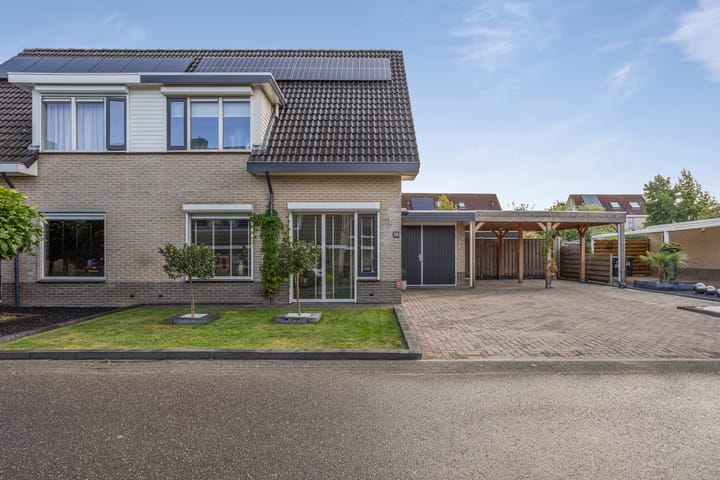 Foto 8 van Topaasdreef 28