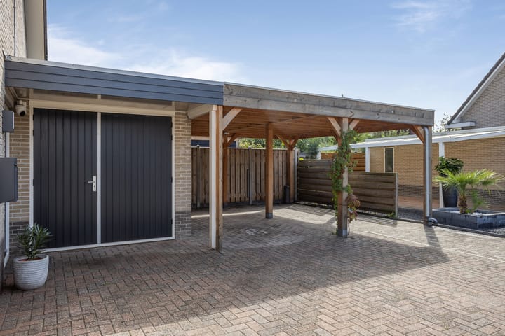 Foto 11 van Topaasdreef 28