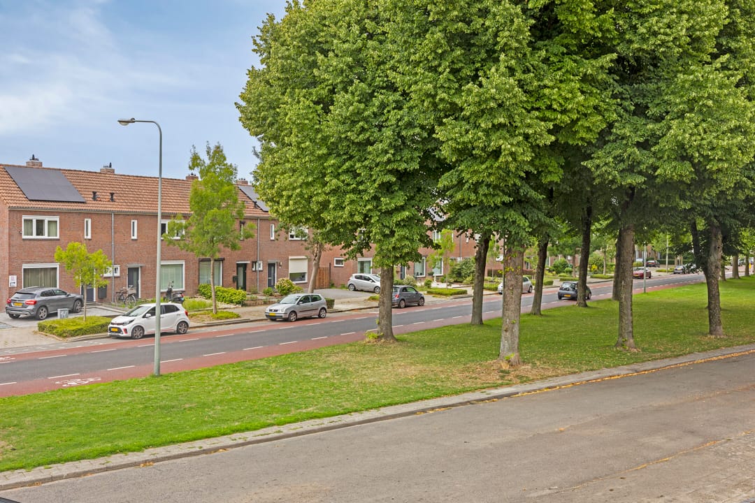 Photo 16 of Burgemeester Kessensingel 65