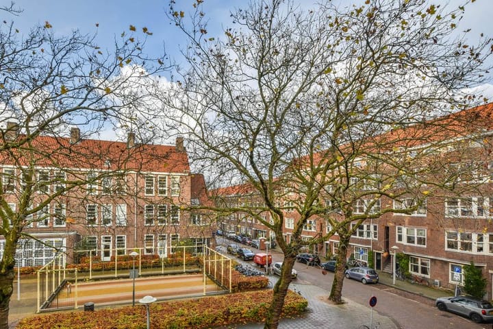 Foto 8 van Pieter van der Doesstraat 26-1