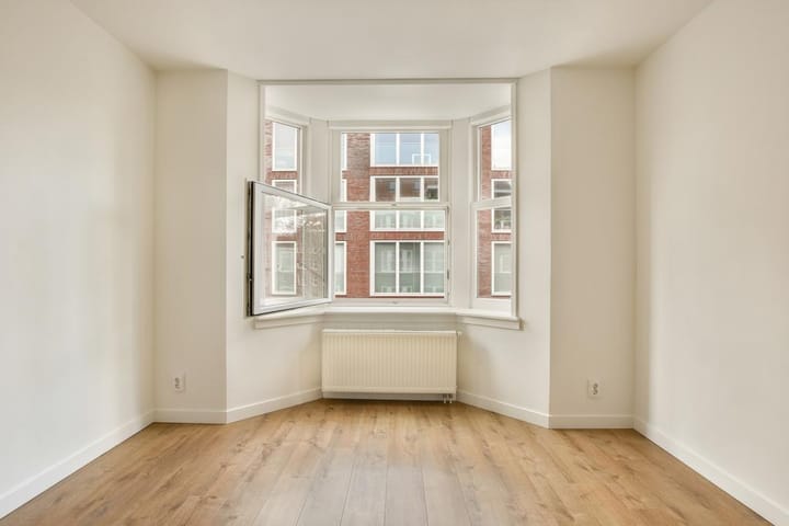 Foto 12 van Pieter van der Doesstraat 26-1