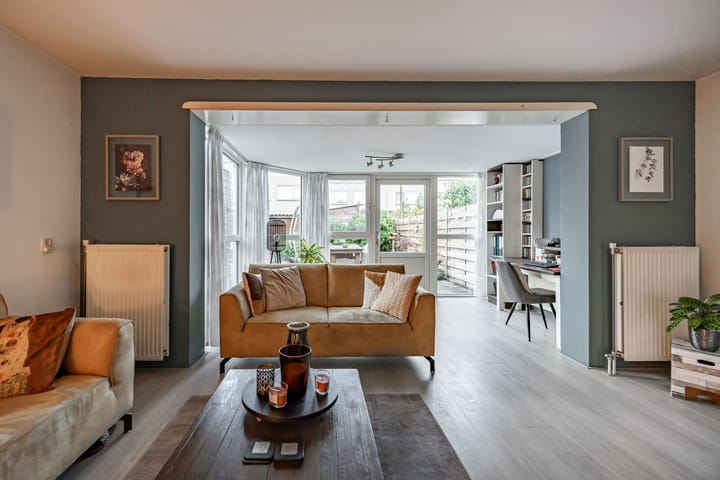 Photo 11 of De Klerkstraat 13