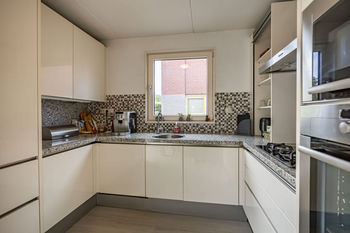 Photo 16 of De Klerkstraat 13