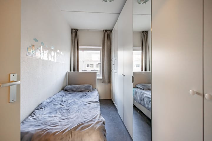 Photo 25 of De Klerkstraat 13