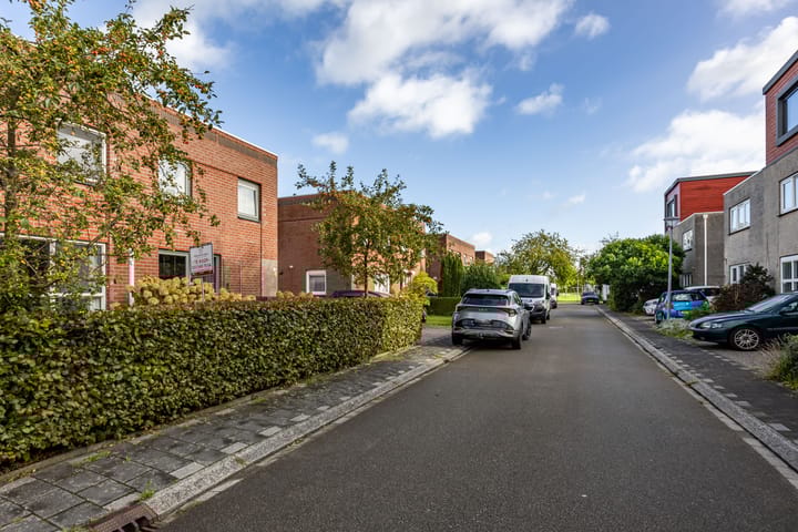 Photo 39 of De Klerkstraat 13