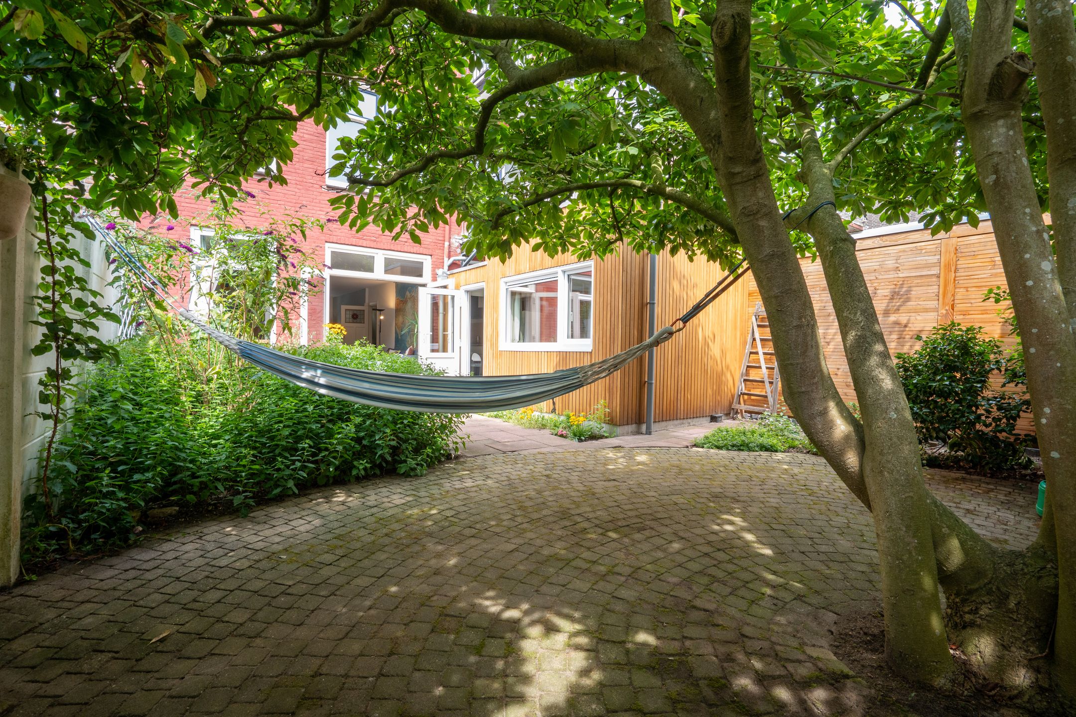 Foto 18 van Rhododendronstraat 60