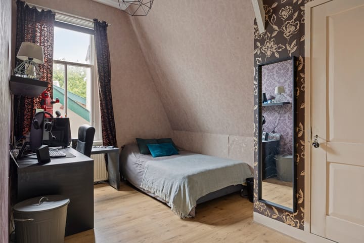 Foto 22 van Burglaan 45