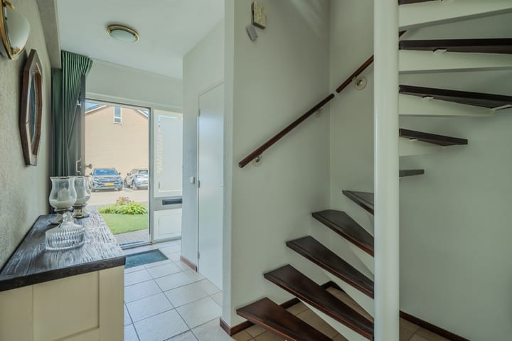 Foto 15 van Hermannistraat 4