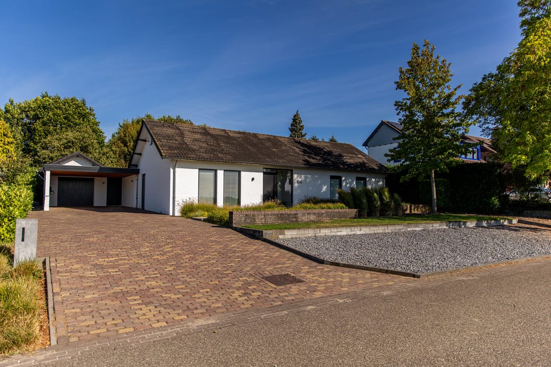 Foto 1 van Dorpsstraat 104