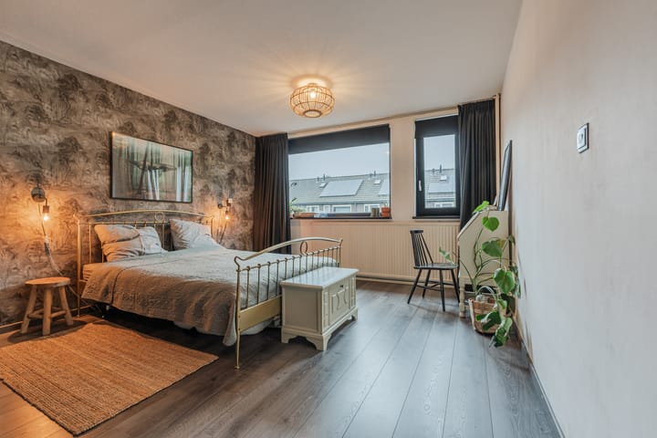 Photo 4 of Curiestraat 46