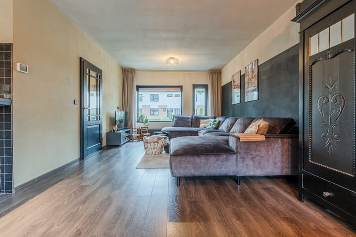 Photo 12 of Curiestraat 46